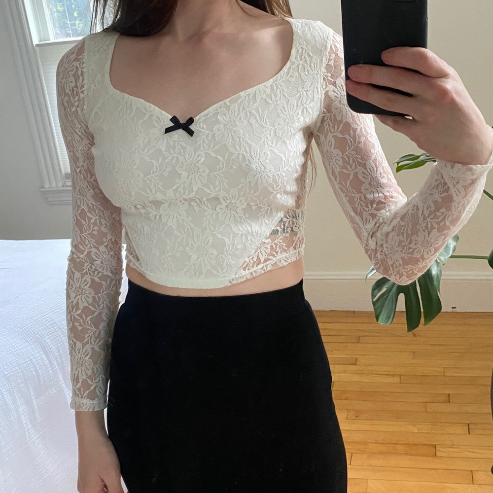 Solemio White Lace Crop Top